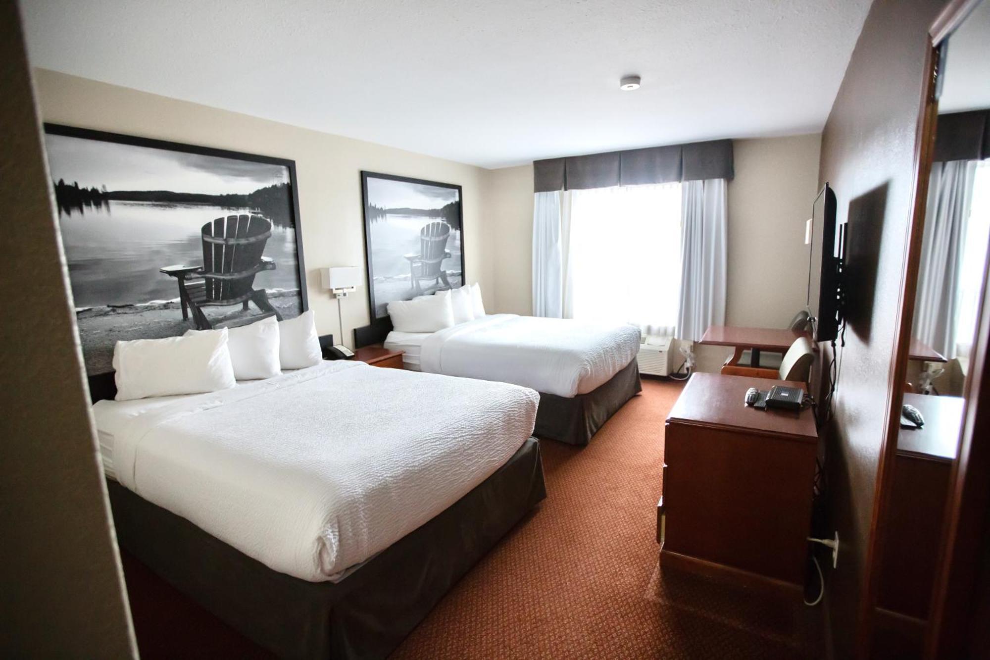 Super 8 By Wyndham Whitecourt Hotell Eksteriør bilde