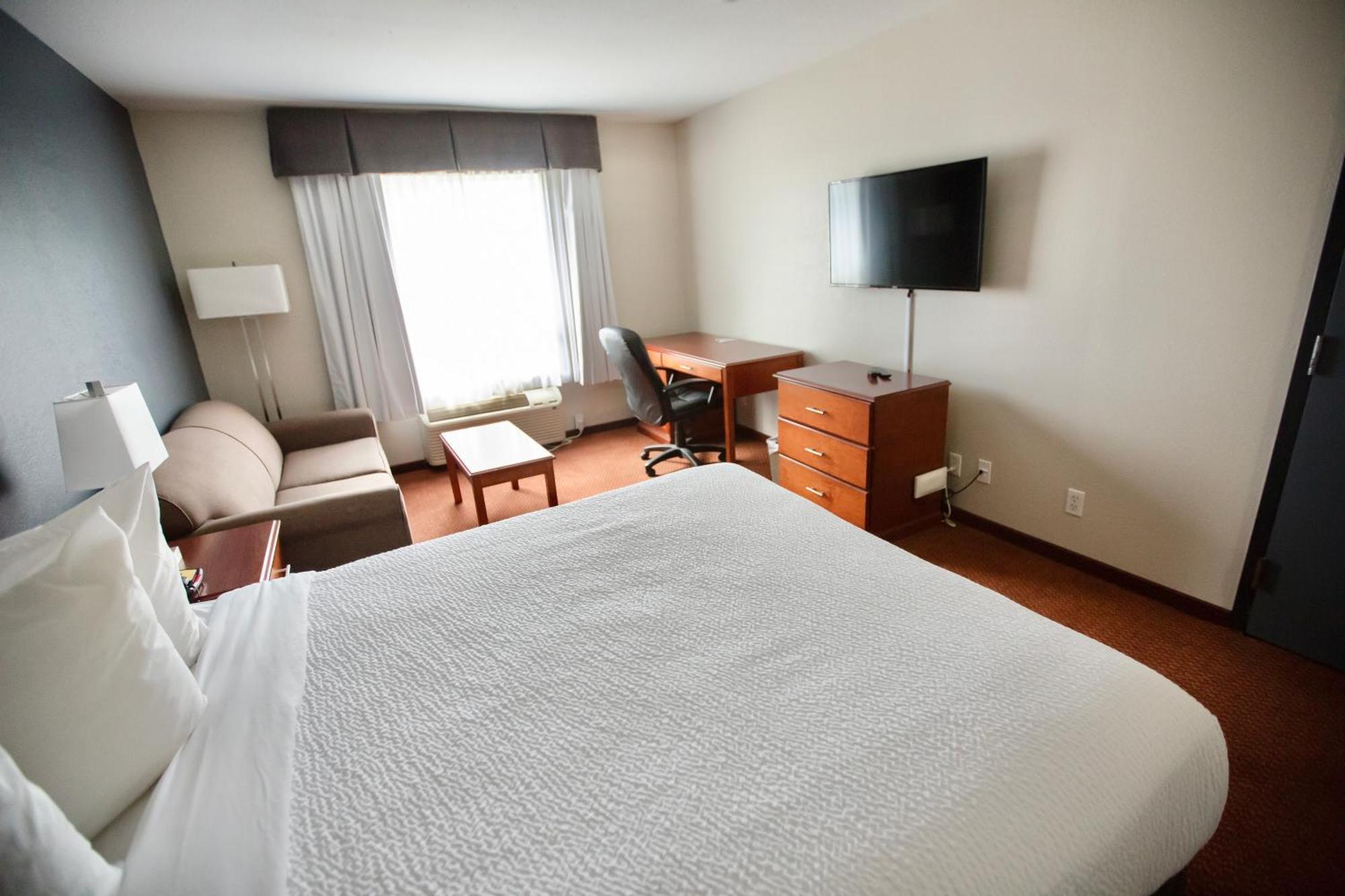 Super 8 By Wyndham Whitecourt Hotell Eksteriør bilde